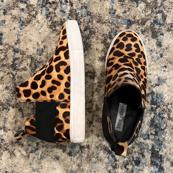 Steve Madden Leopard/Cheetah Print Wedge Sneakers, Size 9 - Picture 5 of 7